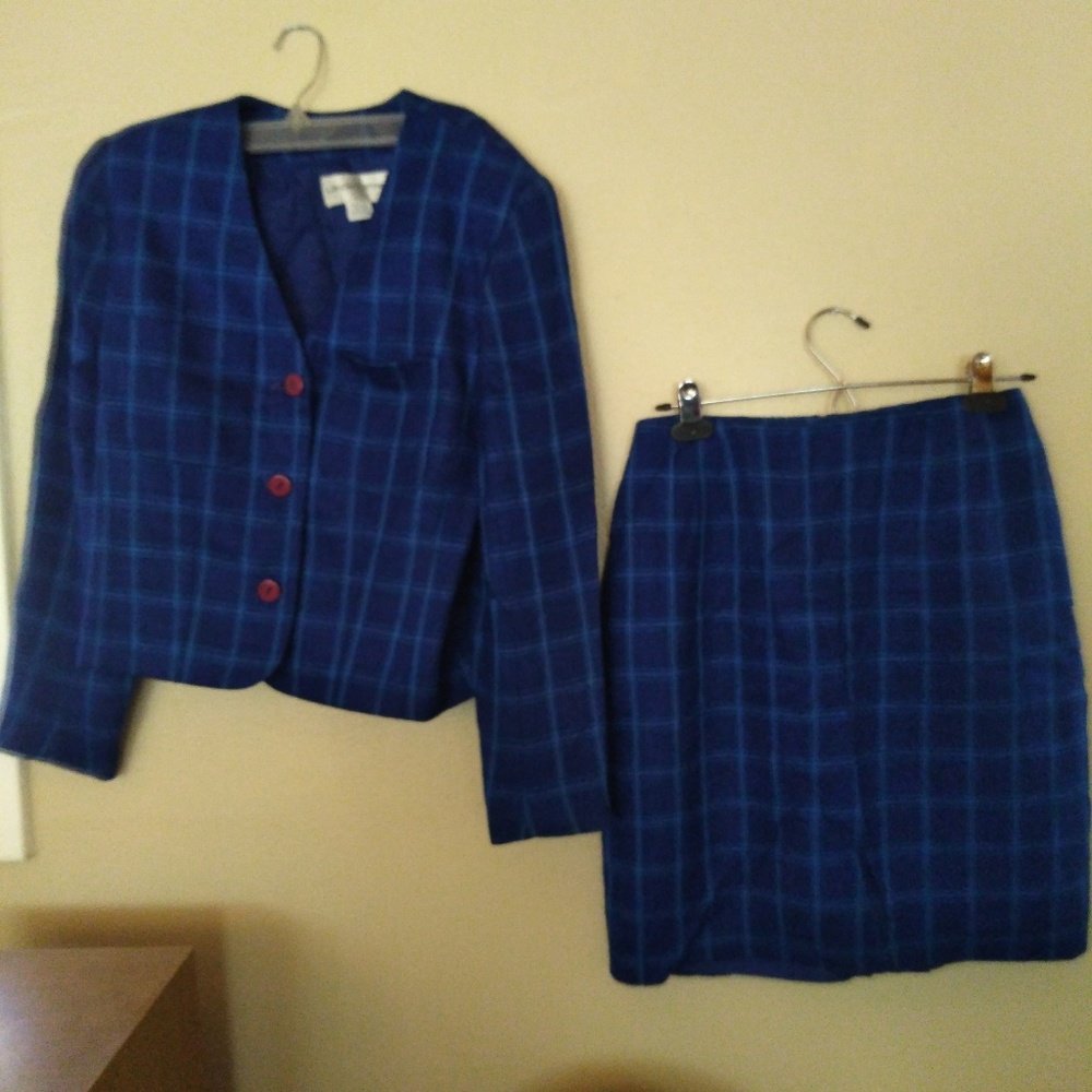 Blue skirt suit
